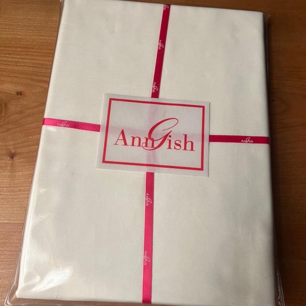 NWT $163 Ann Gish Cotton Sateen KING Pillowcases Set - Ivory w/ Ivory Silk Trim